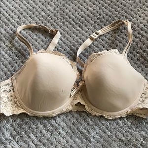 Chantelle Lace Underwire Bra